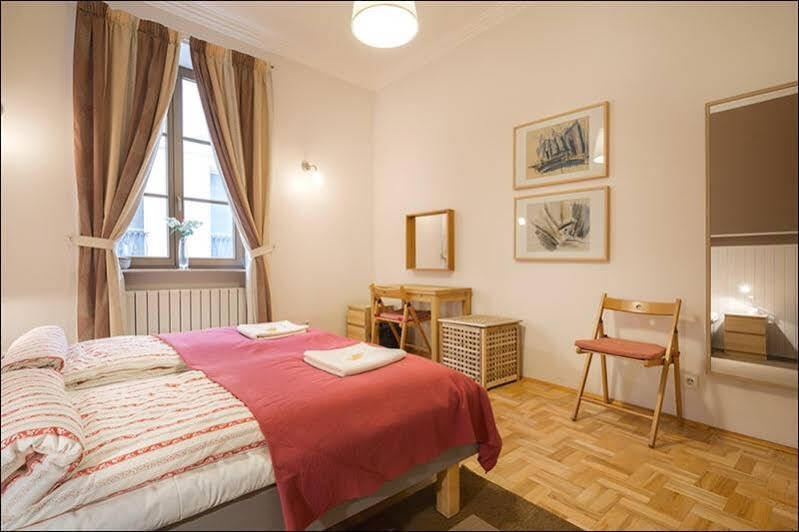 P&O Podwale Apartments Варшава Екстер'єр фото